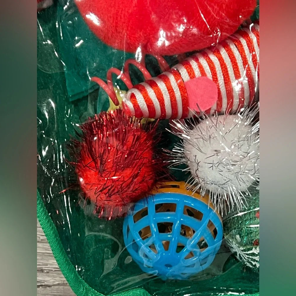 Meow cat toy Christmas stocking 12 piece set of toys